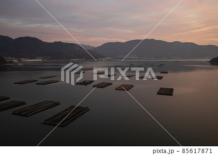 岡山県備前市の頭島の美しい海の風景 岡山県備前市の頭島の美しい海の風景 85617871