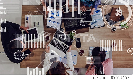 Conceptual vision of business people in the corporate staff meeting 85619158