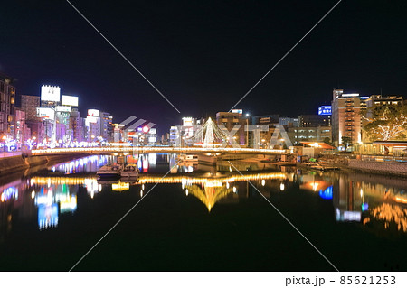 【福岡県】博多中洲の夜景（ナカスキボウノヒカリ） 85621253