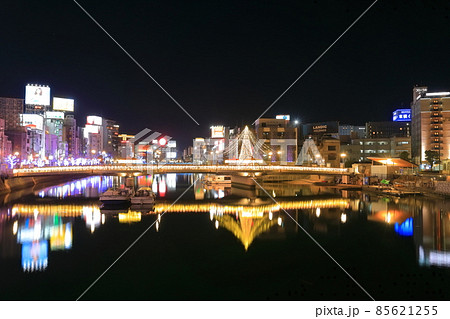 【福岡県】博多中洲の夜景（ナカスキボウノヒカリ） 85621255