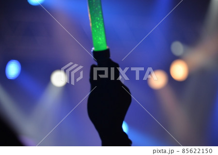 ライブ会場とペンライト 85622150