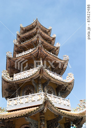 ベトナムの寺院 ダラットのリンフック寺 ベトナムの寺院 ダラットのリンフック寺 85622486
