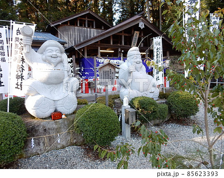 宝くじが当たるといわれる出雲福徳神社 85623393