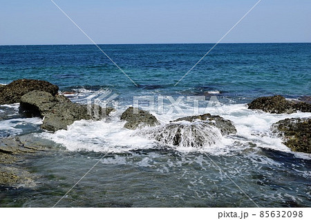 庄内浜の荒波 庄内浜の荒波 85632098