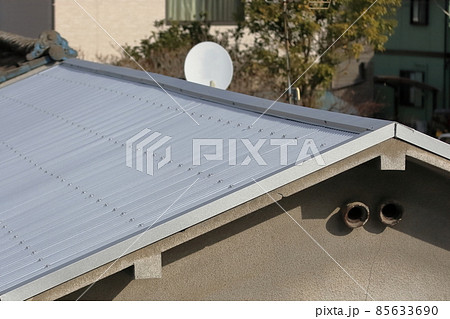 波板屋根　イメージ 85633690