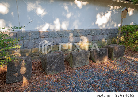 忍城　忍城櫓の石垣　初秋の風景 85634065