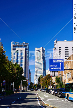 横浜港　海岸通りの風景 85635424