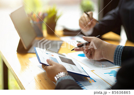 Cropped image, Businessmen planning their financial plans in the office. Cropped image, Businessmen planning their financial plans in the office. 85636865