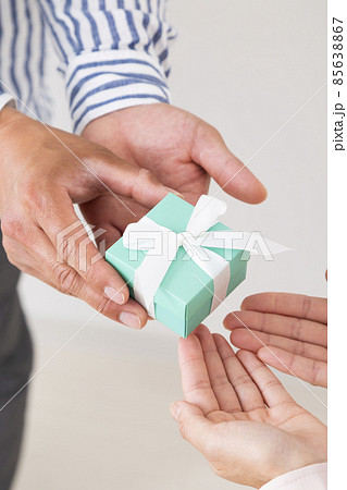 ミドル夫婦　プレゼント 85638867