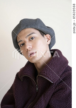 メンズファッション　ポートレート　冬 85639568