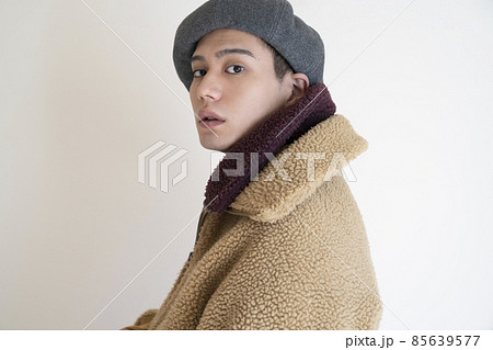 メンズファッション　ポートレート　冬 85639577