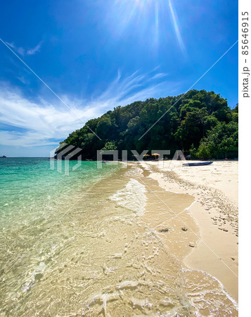 Aerial view of Koh Khai Nok in Phuket, Thailand 85646915