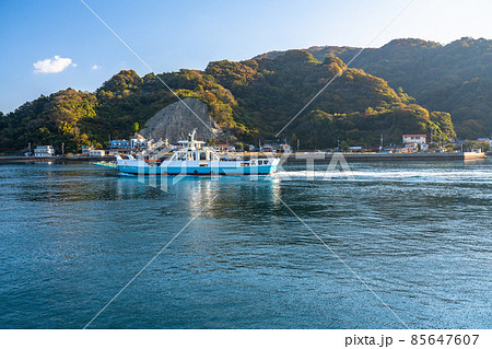 《広島県》下蒲刈島・朝の風景 85647607