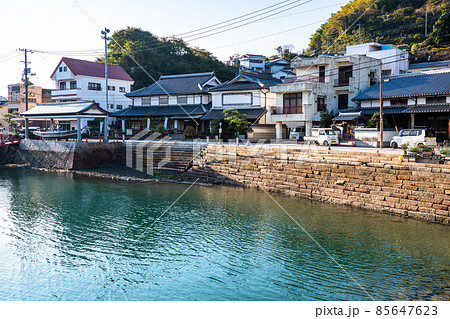 《広島県》下蒲刈島・三之瀬の朝の風景 《広島県》下蒲刈島・三之瀬の朝の風景 85647623