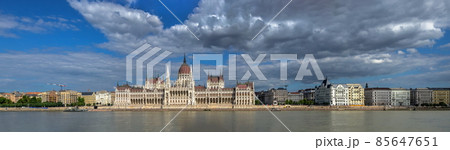 Danube river and Parliament building in Budapest, Hungary Danube river and Parliament building in Budapest, Hungary 85647651