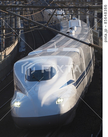 新幹線N700S J22編成試運転 山科付近にて 新幹線N700S J22編成試運転 山科付近にて 85648366