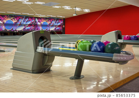 Bowling ball return machine Bowling ball return machine 85653375