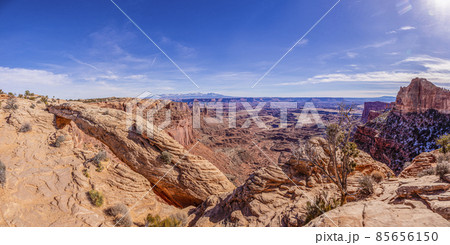 View on Mesa Arch in the Canyonlands National Park in Utah in winter View on Mesa Arch in the Canyonlands National Park in Utah in winter 85656150