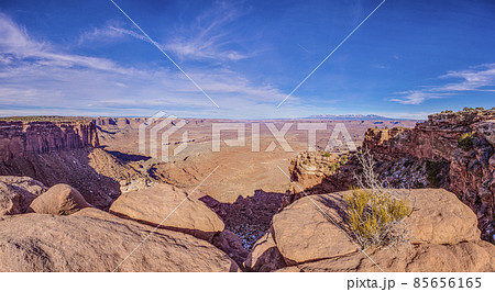 View on typical rock formations in Conyonlands National Park in Utah in winter View on typical rock formations in Conyonlands National Park in Utah in winter 85656165