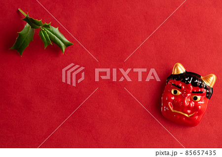 赤鬼のお面（ミニ）と厄除けのヒイラギ 85657435