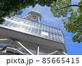 テレビ塔を見上げる（MIRAI TOWER（旧名古屋テレビ塔）愛知県 名古屋市 栄） 85665415
