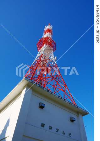 足羽山の福井テレビ送信所のアンテナ塔 85669434