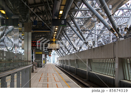 高速鉄道 自動車 車 85674319