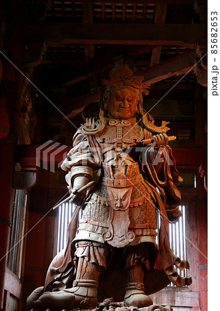 東大寺の広目天立像 85682653