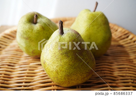 秋の果物 85686337