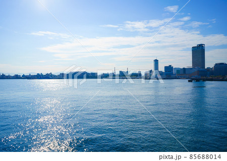 瀬戸内海　高松港(香川県サンポート高松) 85688014