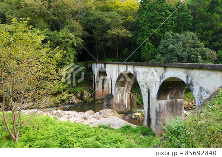 広島と浜田を結ぶ、幻の広浜鉄道今福線 アーチ橋 広島と浜田を結ぶ、幻の広浜鉄道今福線 アーチ橋 85692840