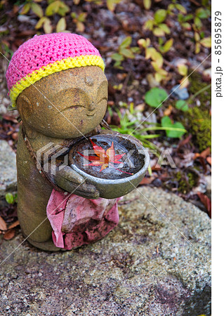 地蔵ともみじ 85695879