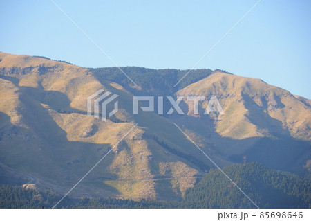 夕方の阿蘇 85698646