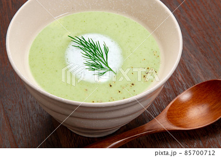 グリンピースのポタージュ 85700712