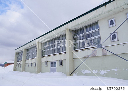 初山別村立豊岬小学校(廃校・冬) 初山別村立豊岬小学校(廃校・冬) 85700876