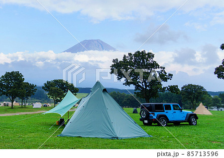 キャンプ場の風景 85713596