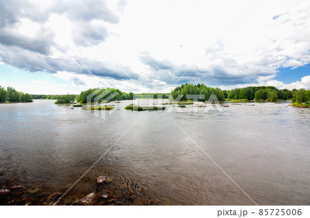 Summer landscape of Kymijoki river waters in Finland. 85725006