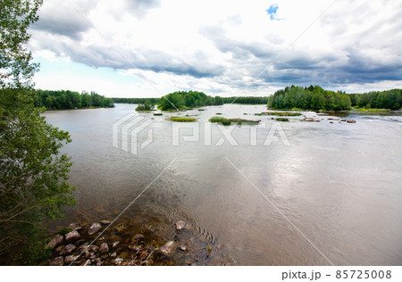 Summer landscape of Kymijoki river waters in Finland. 85725008