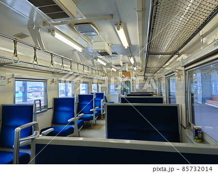 キハ40-1813 JR北海道　客室 85732014
