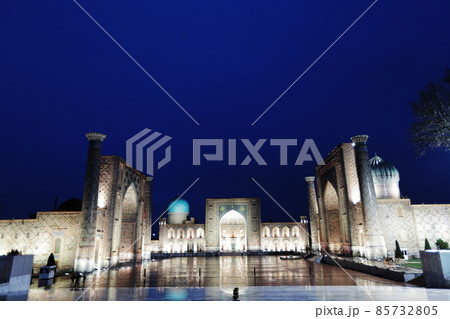 レギスタン広場 ライトアップ レギスタン広場 ライトアップ 85732805