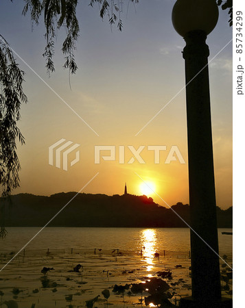 中国 杭州 【西湖・保俶塔】 夕景 / West Lake, Hangzhou, China 85734299