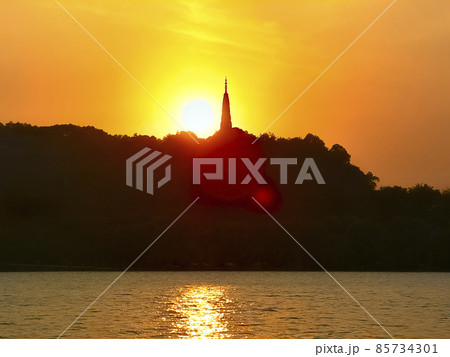 中国 杭州 【西湖・保俶塔】 夕景 / West Lake, Hangzhou, China 85734301