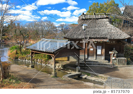 【大分県】金鱗湖の下ん湯（由布院温泉） 85737070