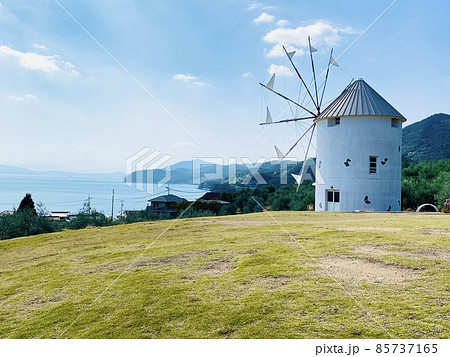 小豆島オリーブ公園のギリシャ風車 85737165