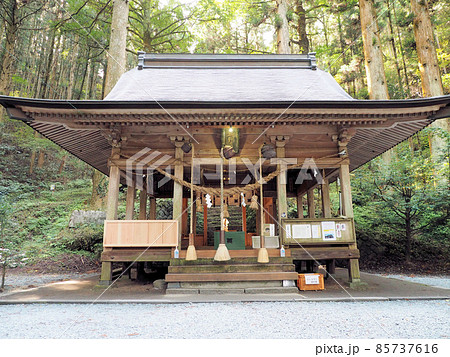 上色見熊野座神社の拝殿　熊本県阿蘇郡高森町上色見 85737616