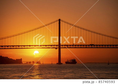 PORTUGAL LISBON 25th APRIL BRIDGE 85740593