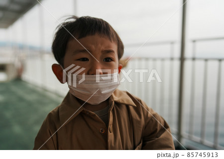 イヤイヤ期の男の子 子供 ポートレート イヤイヤ期の男の子 子供 ポートレート 85745913