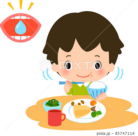 唾液のイメージとよく噛んで食事する男の子 85747114