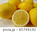複数のレモンと輪切レモン 1 85749192