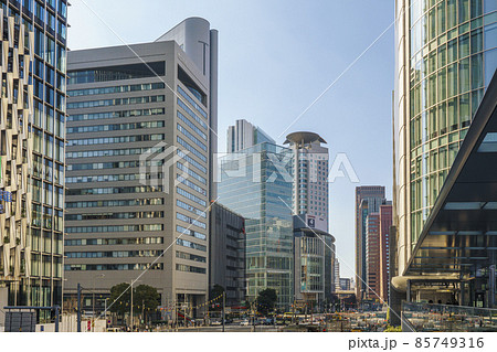 JR大阪駅から西梅田方面 大阪都市風景 JR大阪駅から西梅田方面 大阪都市風景 85749316